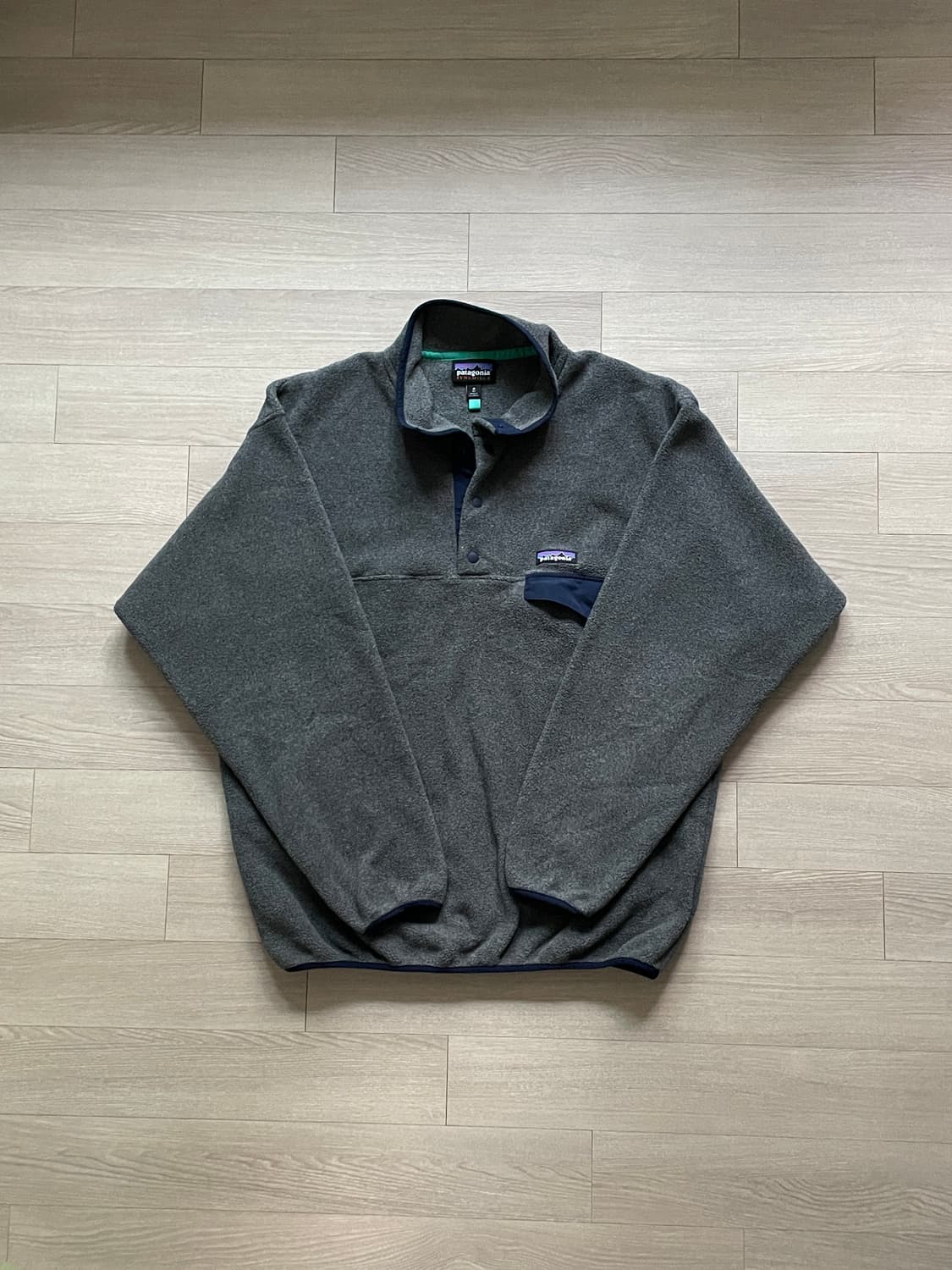 파타고니아 신칠라 니켈 네이비 그레이 플리스 patagonia 상품이미지1