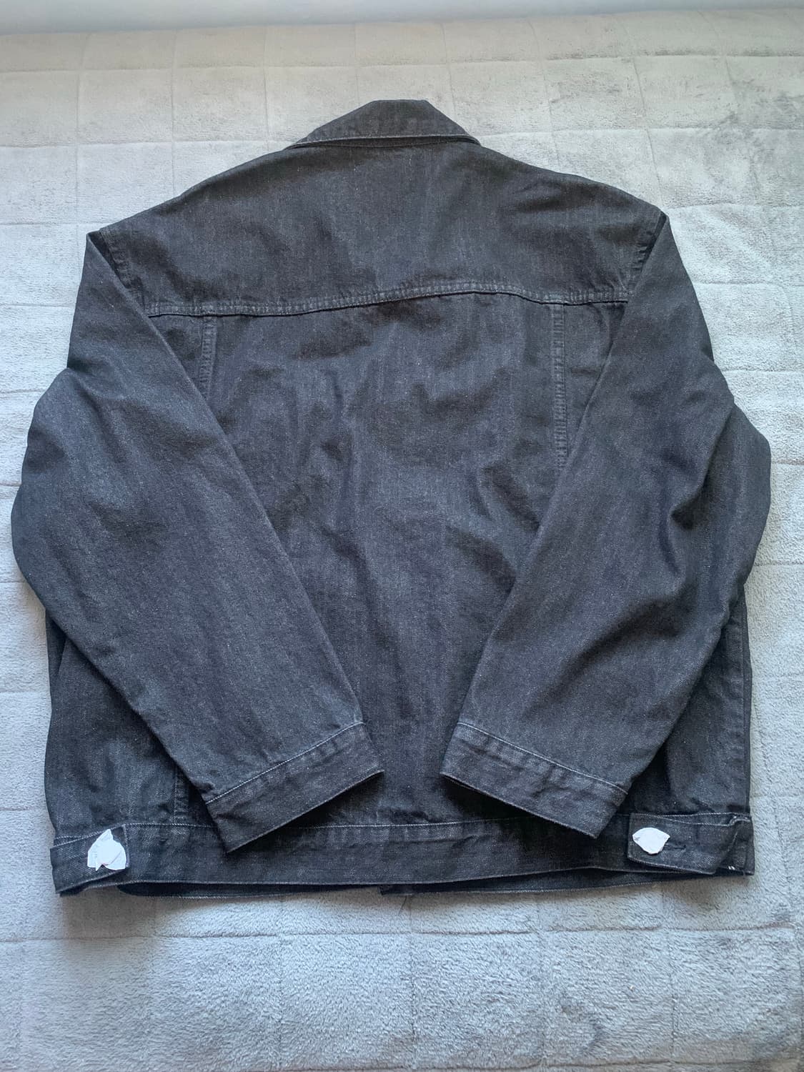 오버사이즈 워시드 데님 트러커 재킷 XL  워싱 처리를 사용하여 특유 상품이미지8