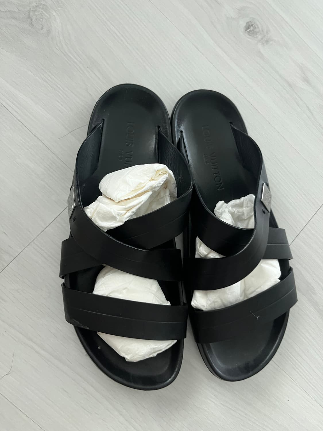 루이비통 가죽 샌달 8  상품이미지5