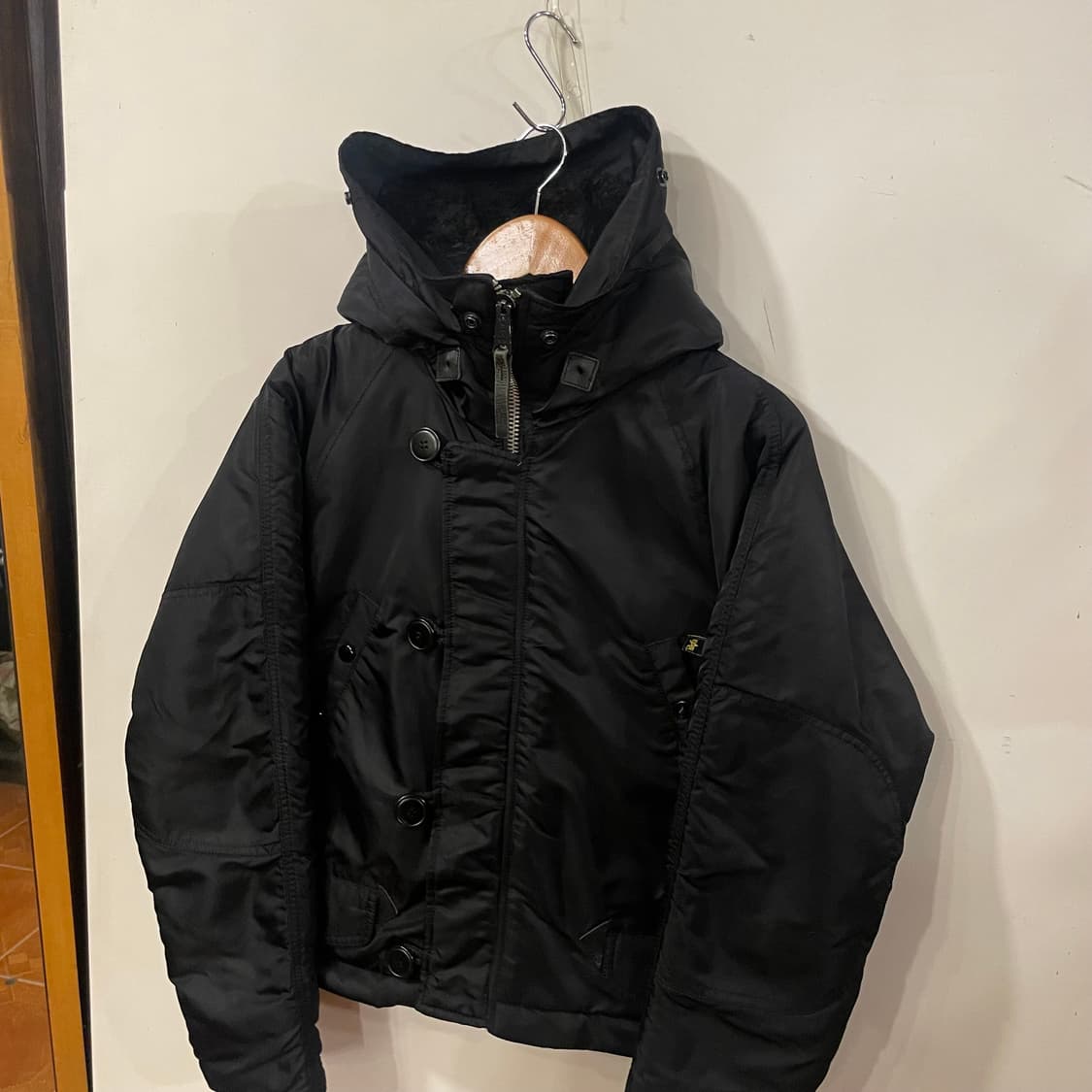 알파인더스트리 리메이크 크롭봄버s 상품이미지2