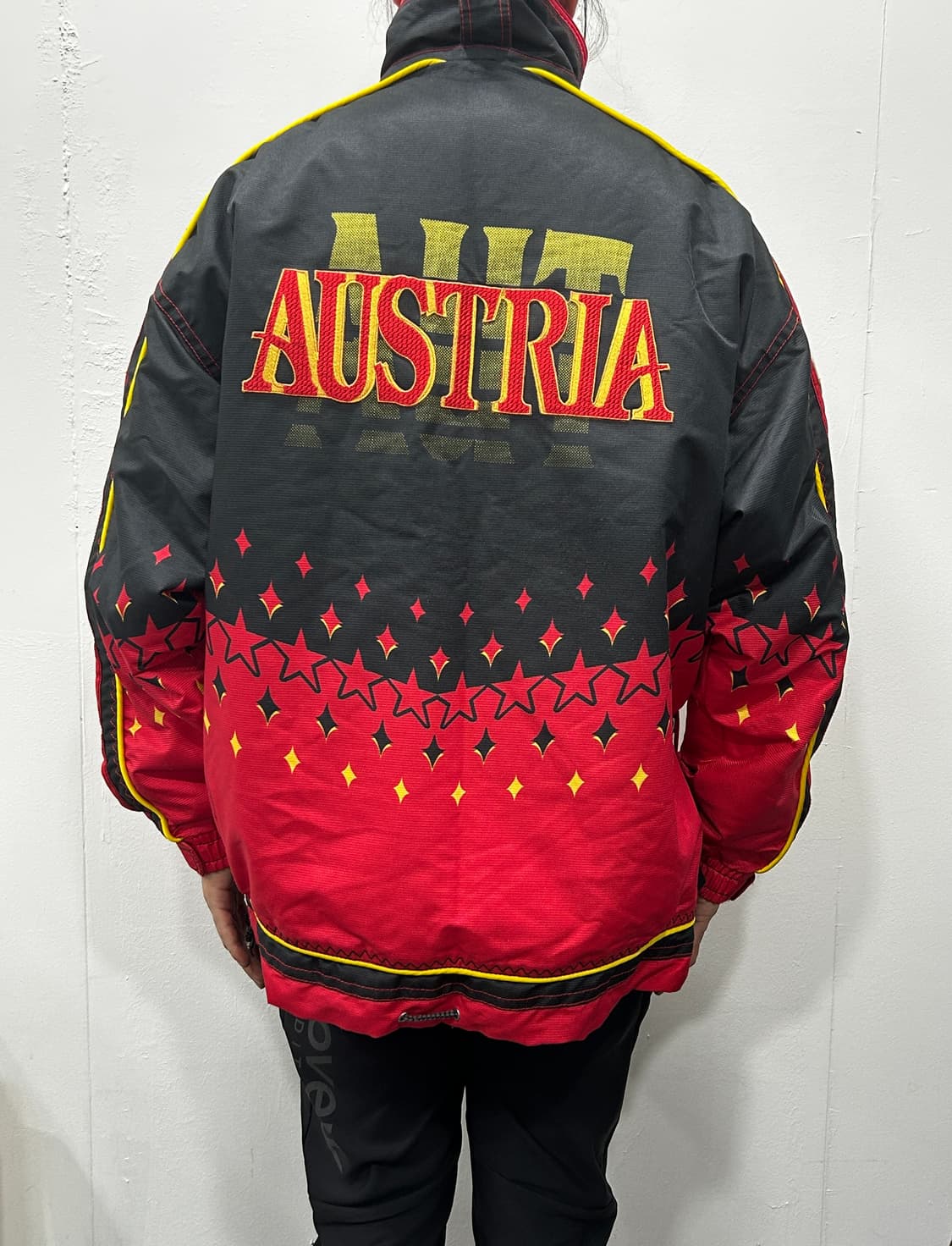 아식스 오스트리아 팀 스키 바람막이 아노락 남성 105-110 상품이미지1