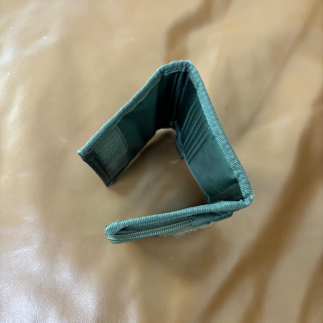 PORTER 포터 캡슐 폴딩 월렛 지갑 카키 그린 (스트랩 포함) 상품이미지9