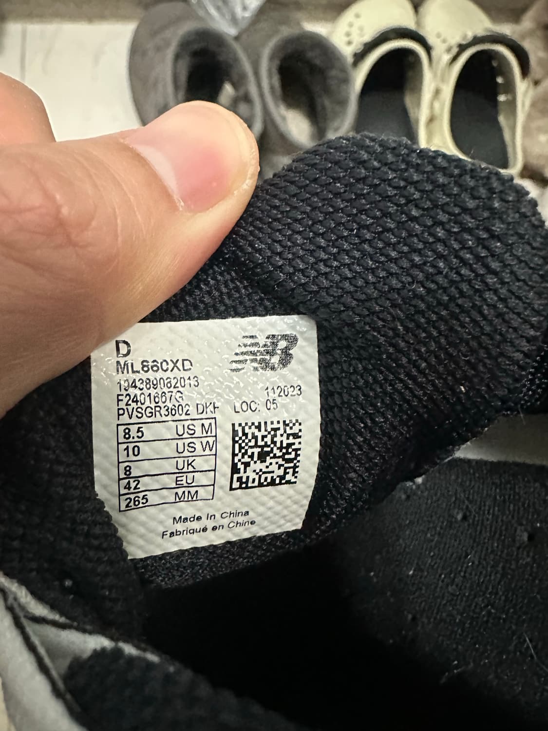 [판매] 뉴발란스 860v2 화이트 블랙 운동화 런닝화 265 상품이미지6