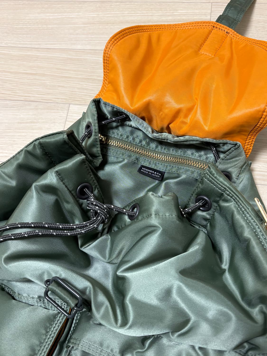 풀박 요시다포터 탱커 럭색 백팩 세이지그린 +뱃지 상품이미지5