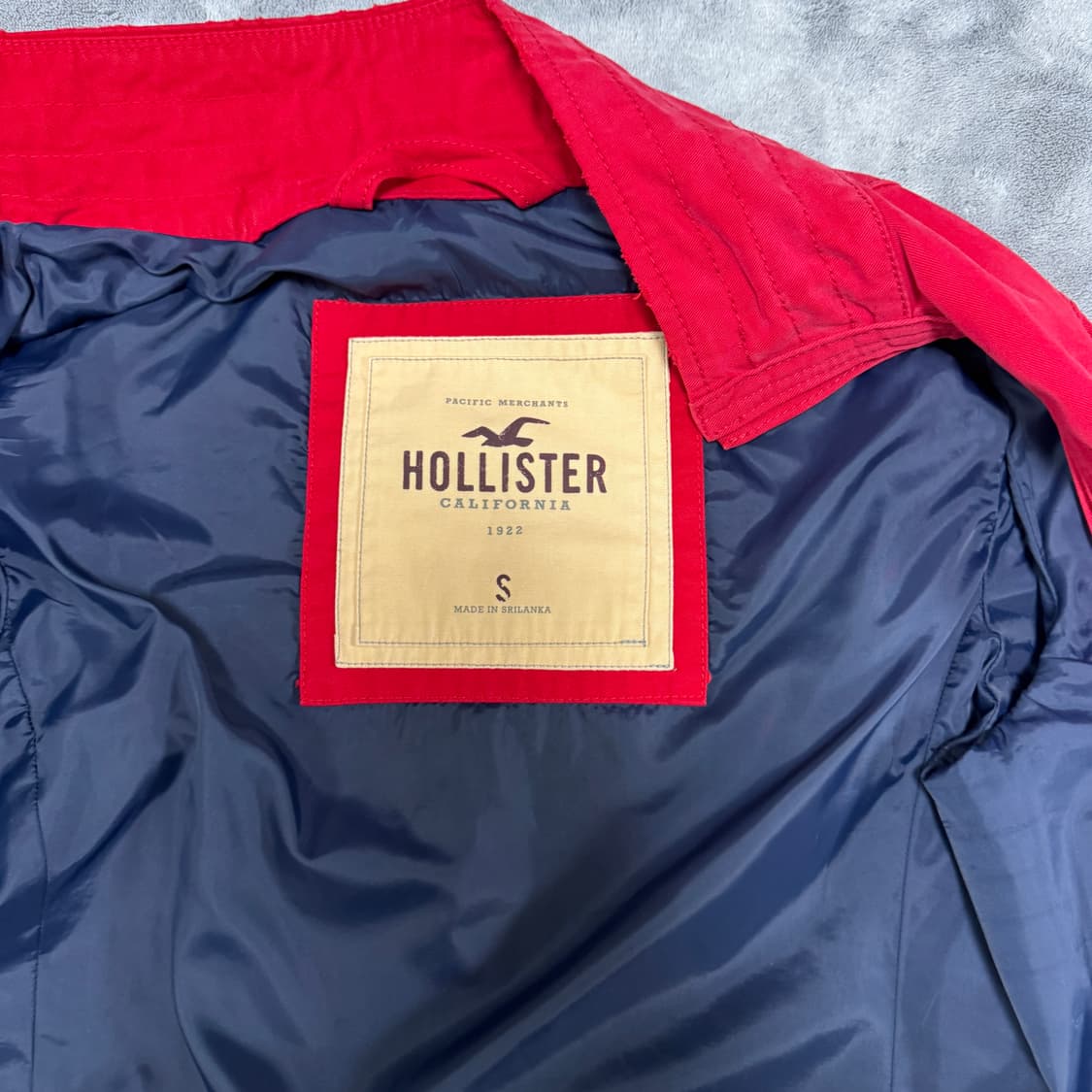 홀리스터 백 자수 레드 집업 자켓 상품이미지4