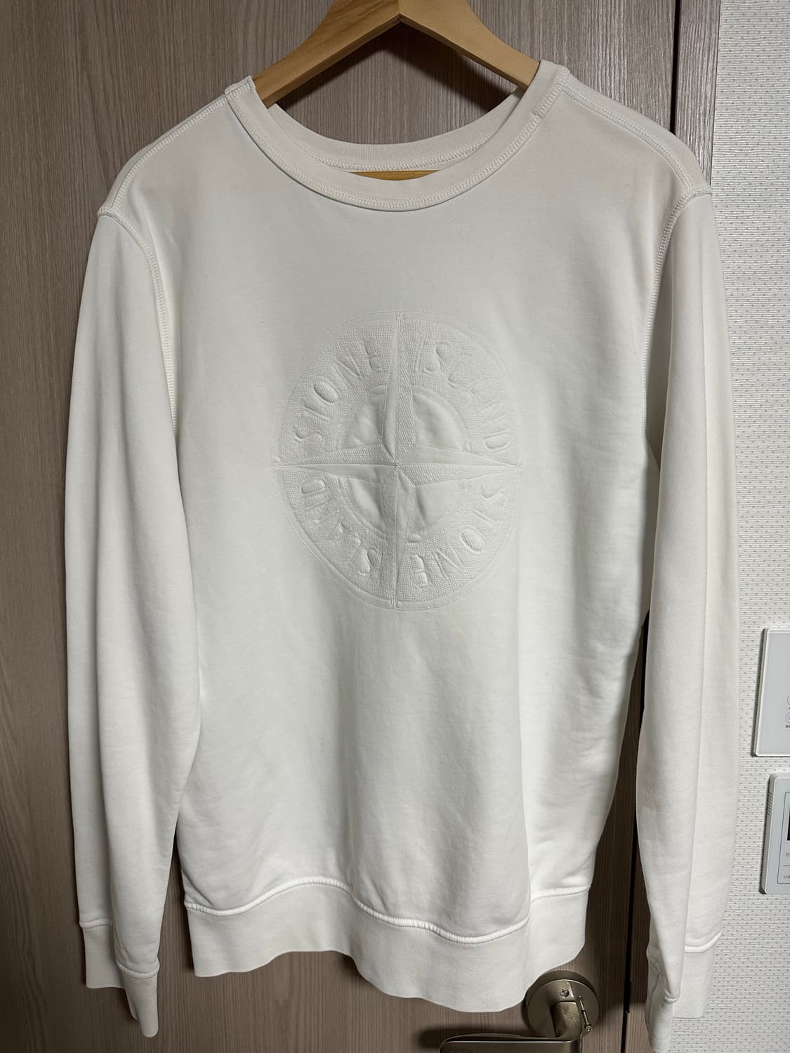 스톤아일랜드 화이트 맨투맨 L 새상품급 상품이미지1