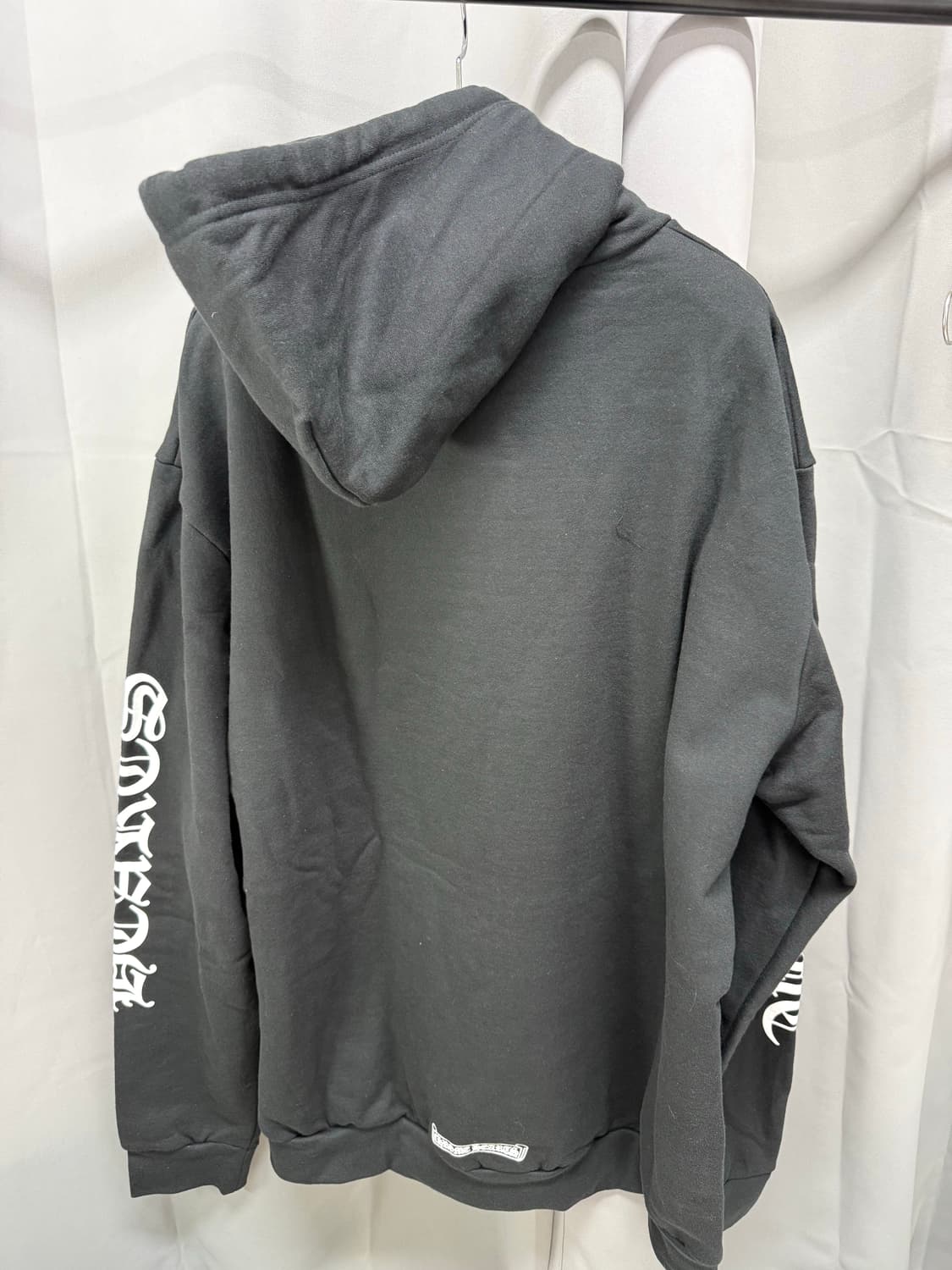 크롬하츠 버티컬 로고 후드 블랙 XL 상품이미지5