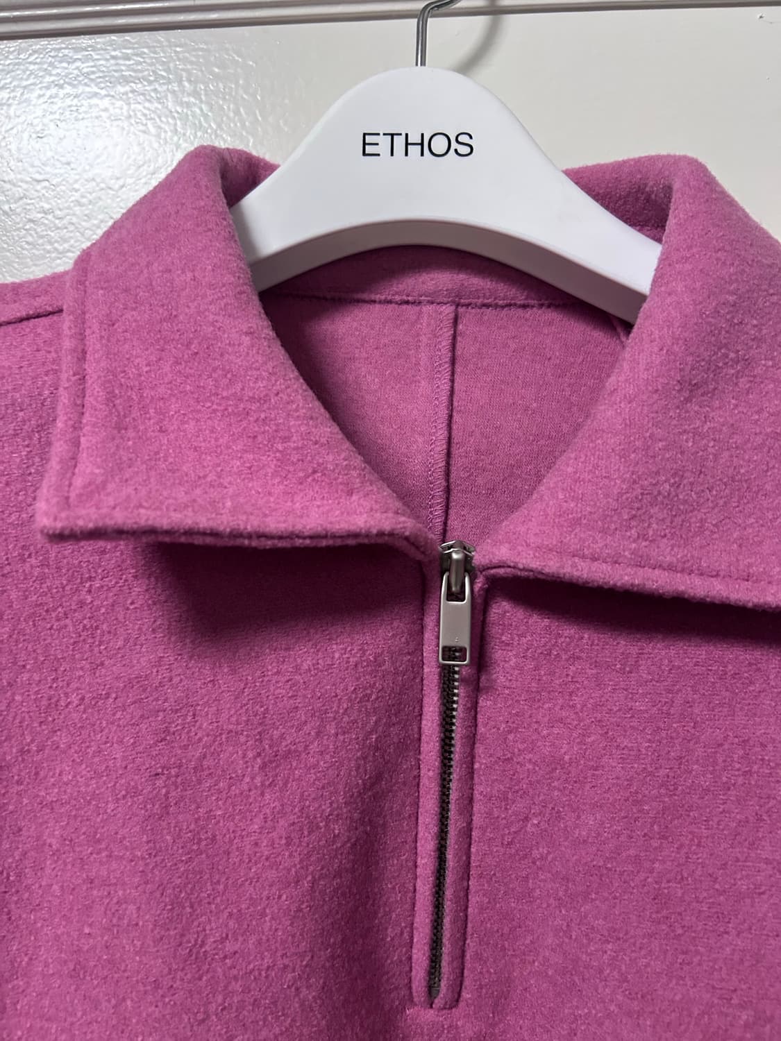 에토스 ETHOS 베이직 하프집업 핑크 상품이미지2