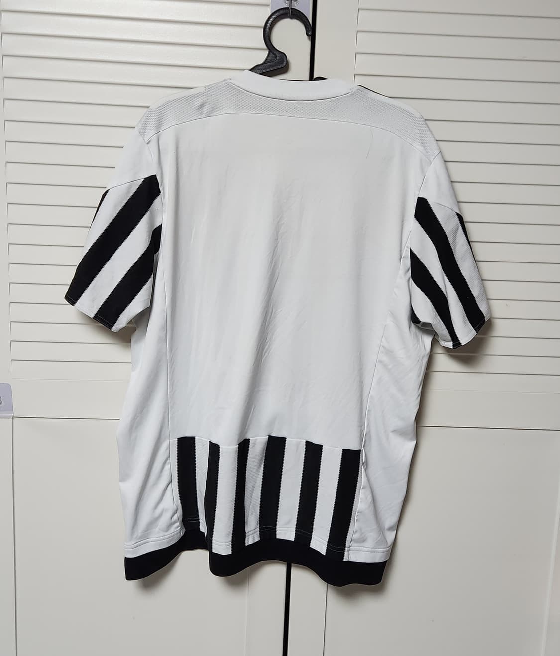 15-16 아디다스 유벤투스 홈 유니폼 반팔 노마킹 상품이미지3