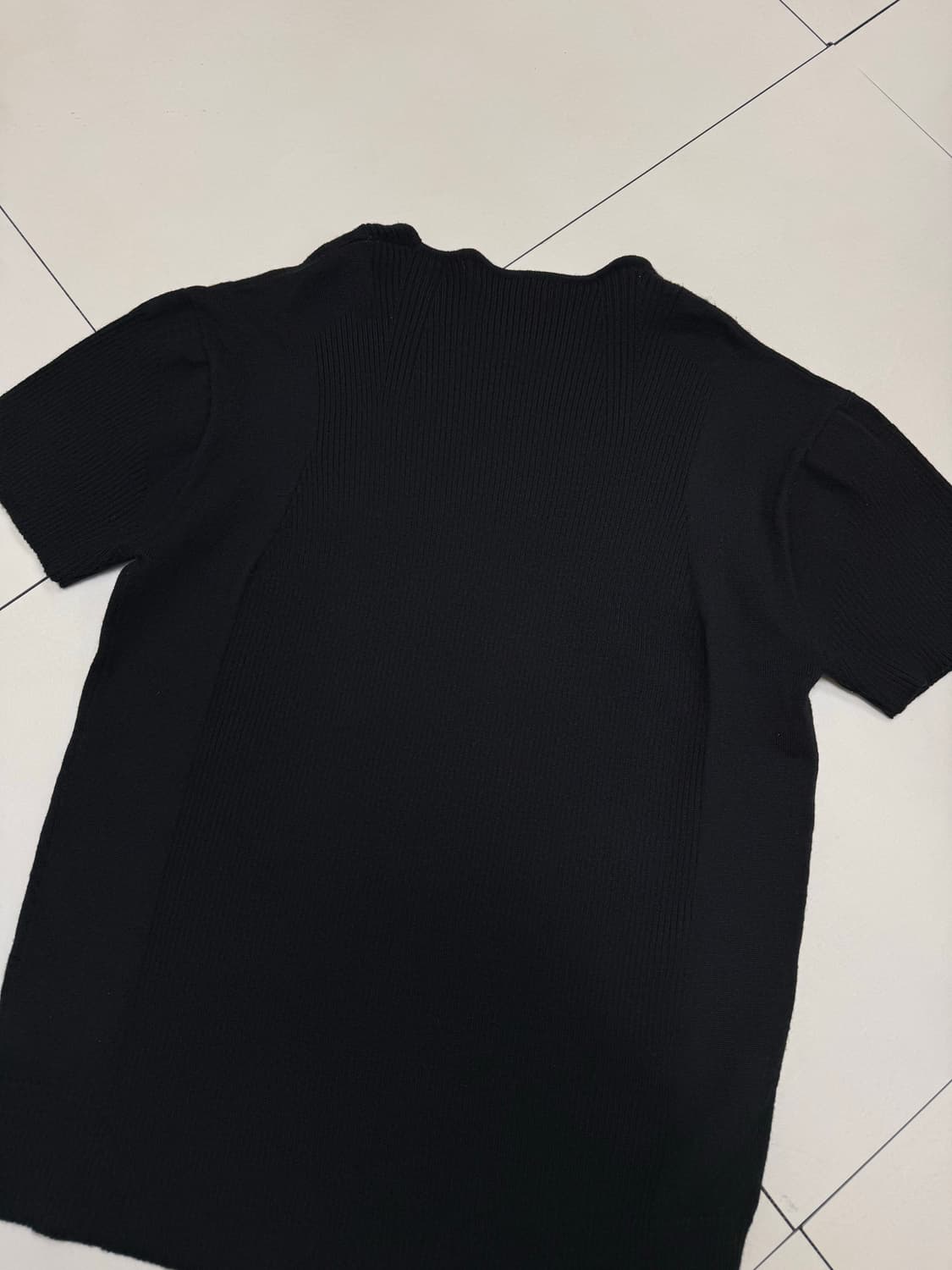 Noirer 노이어 머슬핏 니트 반팔 티셔츠 블랙 상품이미지5