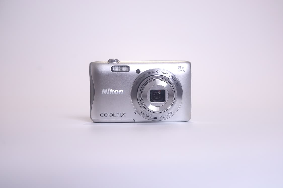 니콘 쿨픽스 S3700 실버 상품이미지1