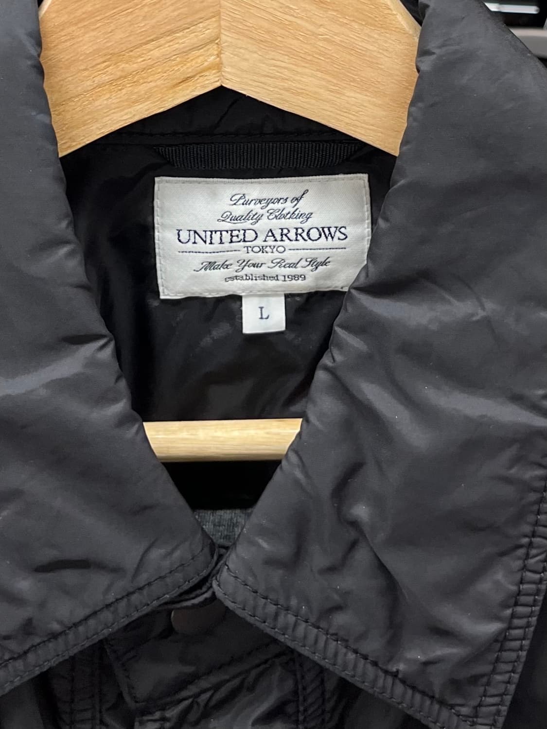 [95] UNITED ARROWS 블랙 셔츠형 자켓 L 상품이미지3
