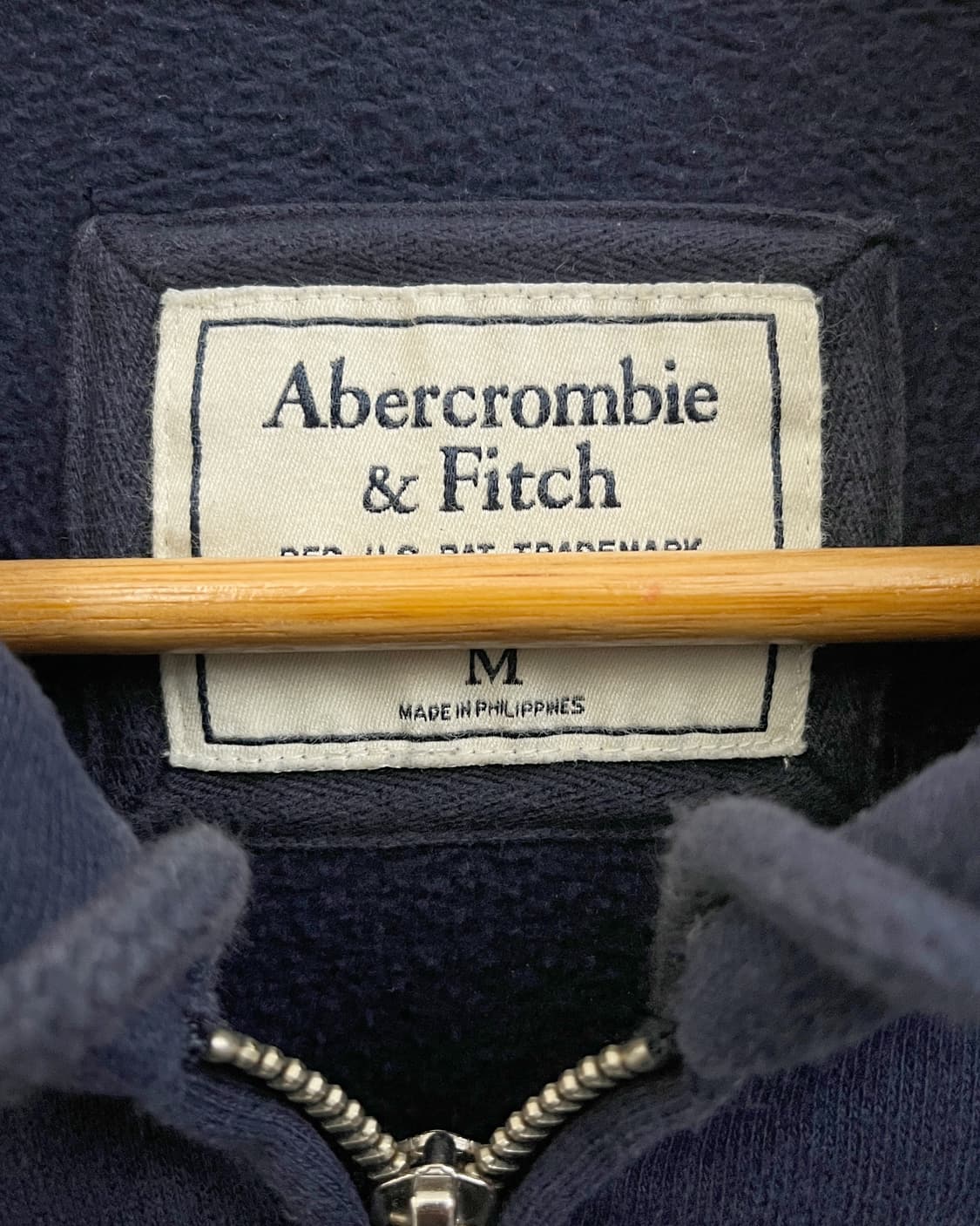 아베크롬비 세미딱붙 네이비 후드집업 상품이미지9