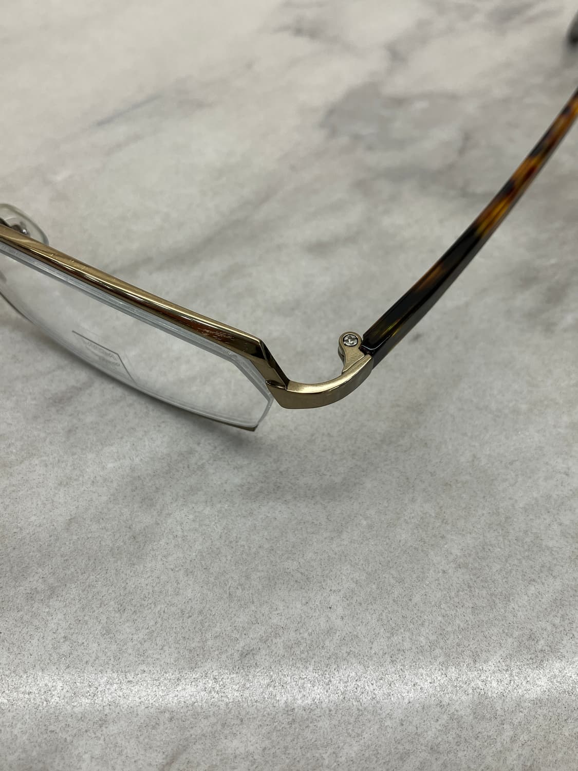 엠씨엠 MCM 엔틱 골드 레오파드 반무테 메탈 안경 상품이미지2