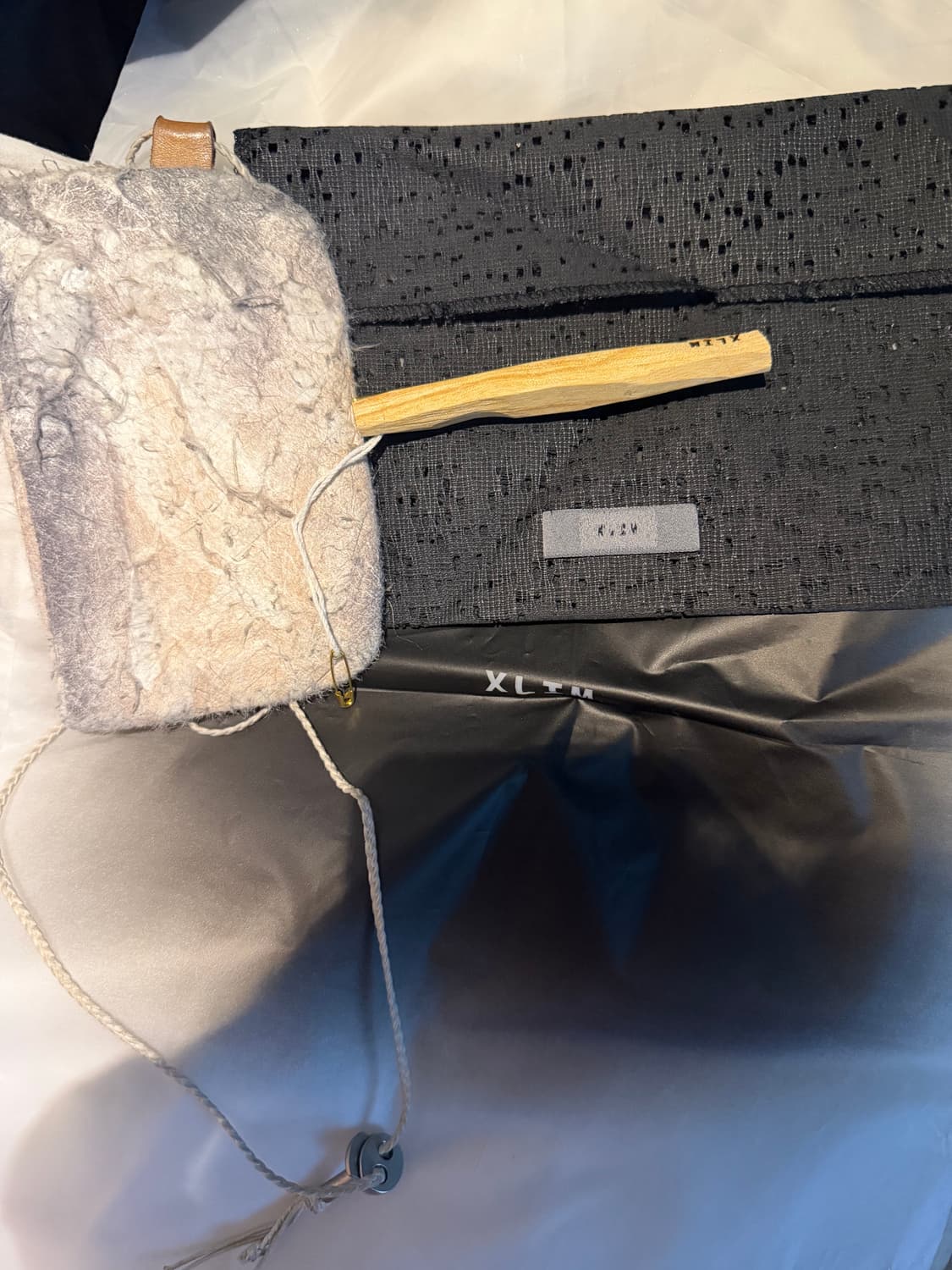 Xlim ep5 sysnopsis 카드지갑 상품이미지3