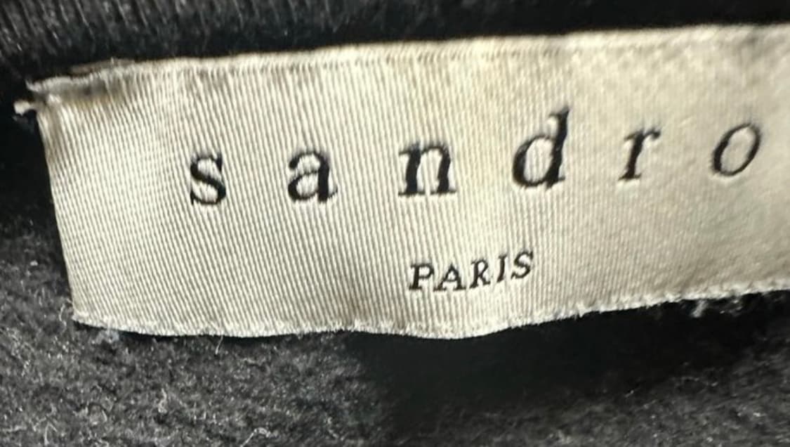 산드로 블랙 벨벳 포인트 기모후드티 상품이미지6