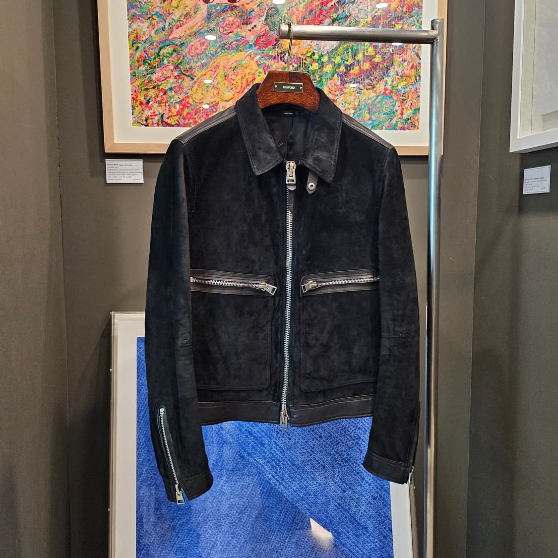 톰포드 신상 블랙 풀그레인 레더 스웨이드 트러커 자켓 상품이미지2