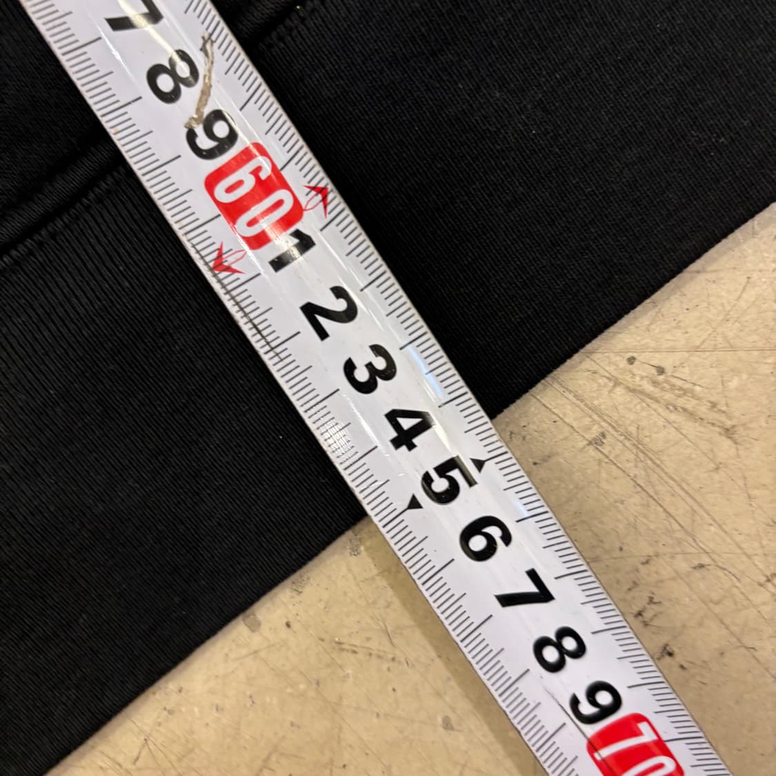 칼하트 빅로고 블랙 후드티 상품이미지4