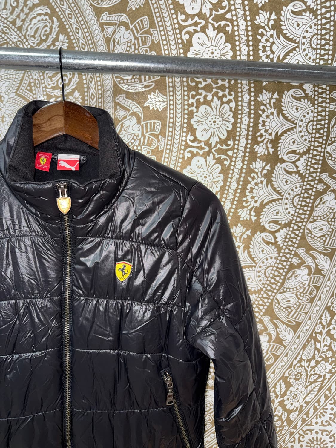 퓨마 페라리 여성 경량패딩 자켓  상품이미지3