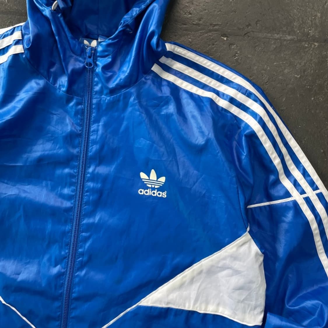 100 아디다스 바람막이 상품이미지2