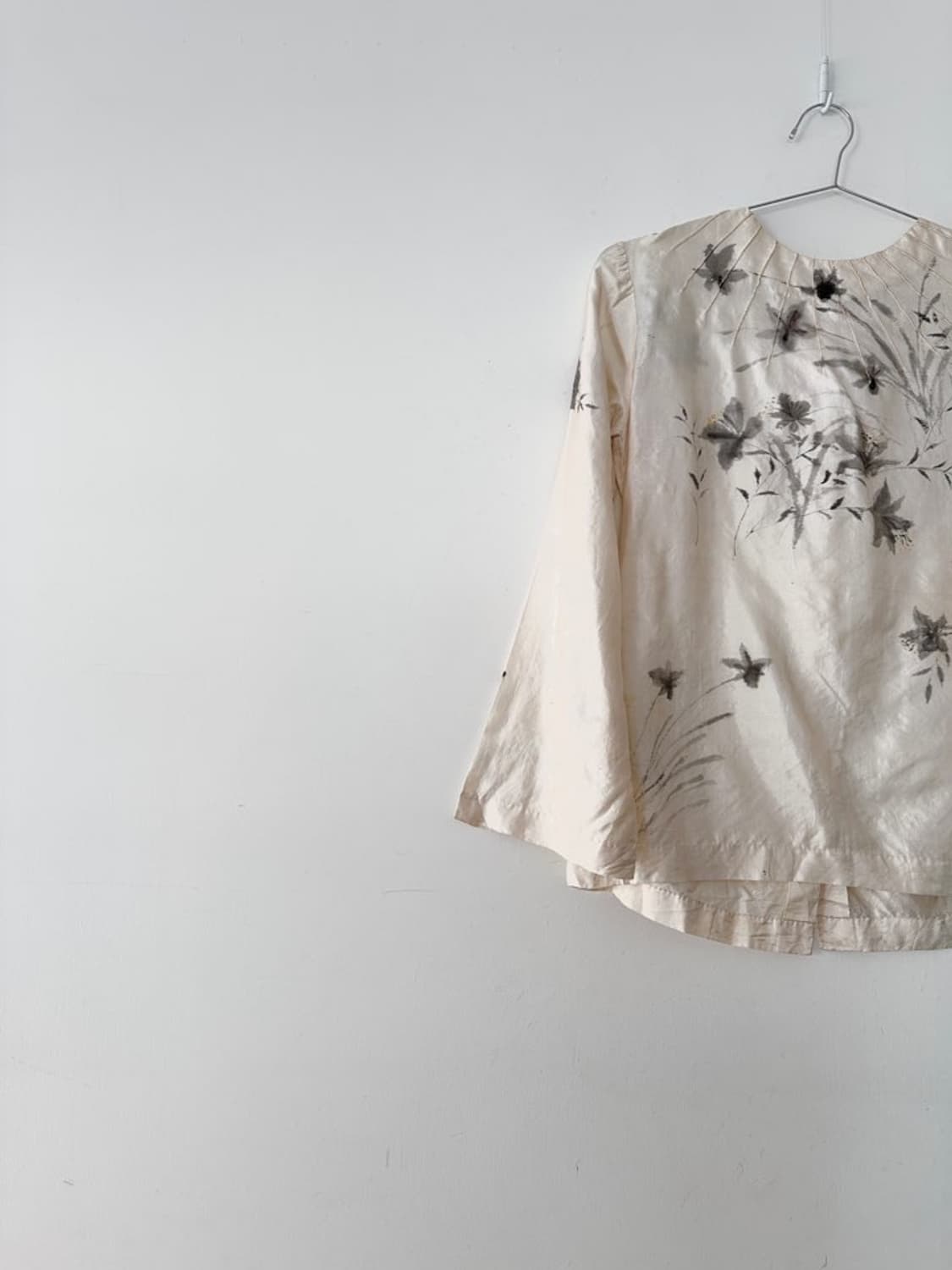 Oriental glossy blouse / cream 상품이미지2