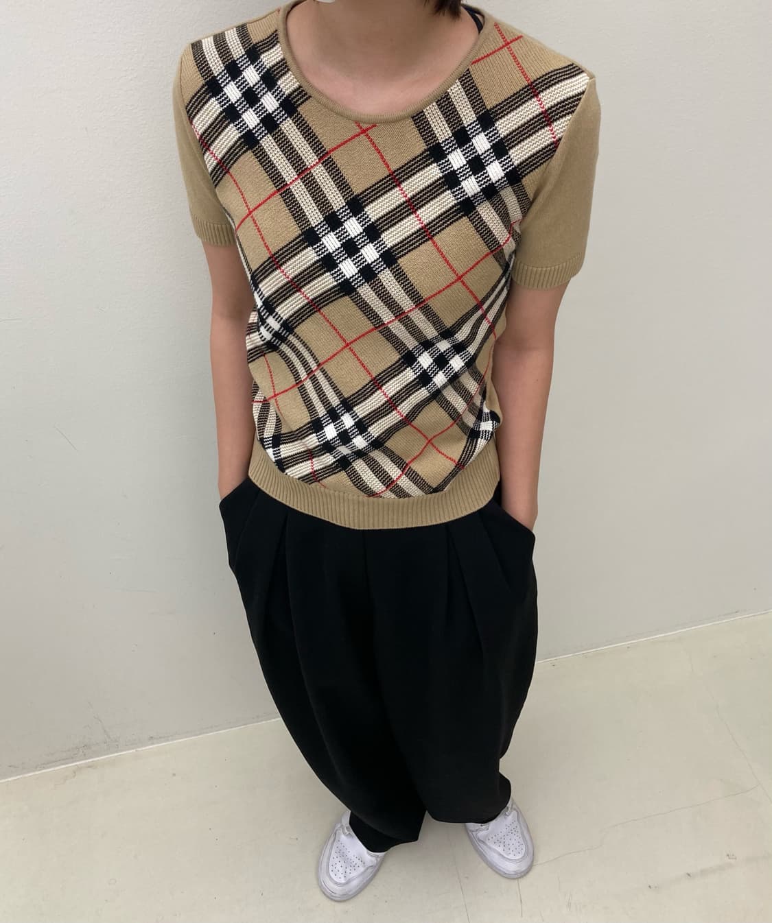 버버리 노바체크 반팔 니트 상품이미지4