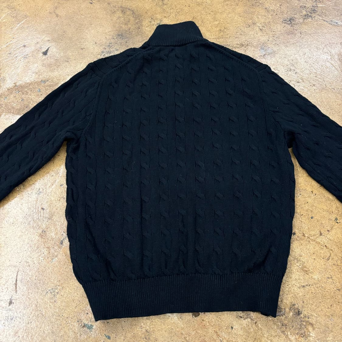 폴로 검빨 블랙 레드 꽈배기 니트 반집업 상품이미지4