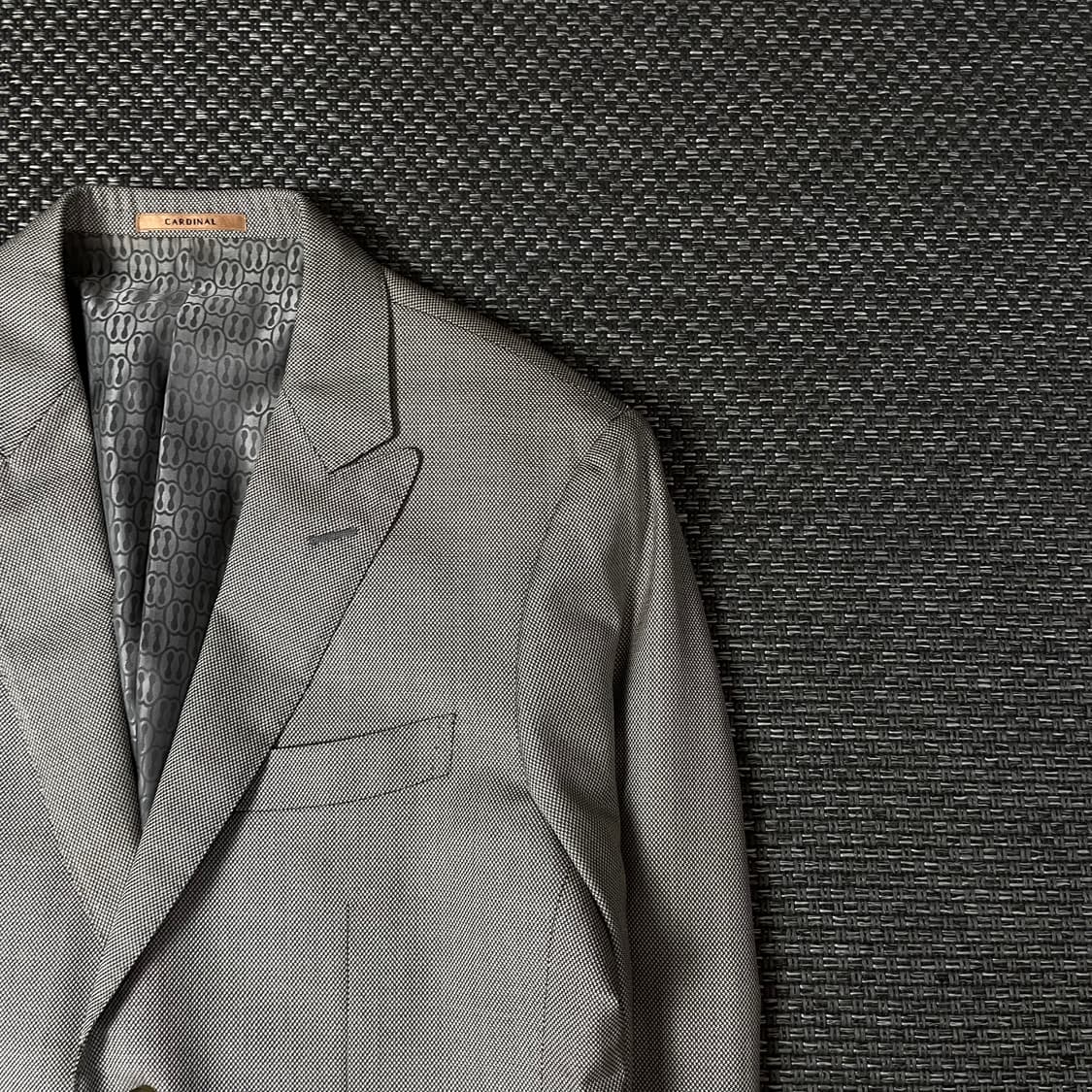 카디날 그레이 마이크로 패턴 자켓 상품이미지3