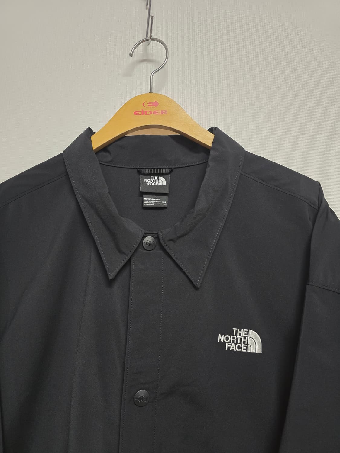 노스페이스 블랙 코치 자켓 상품이미지2