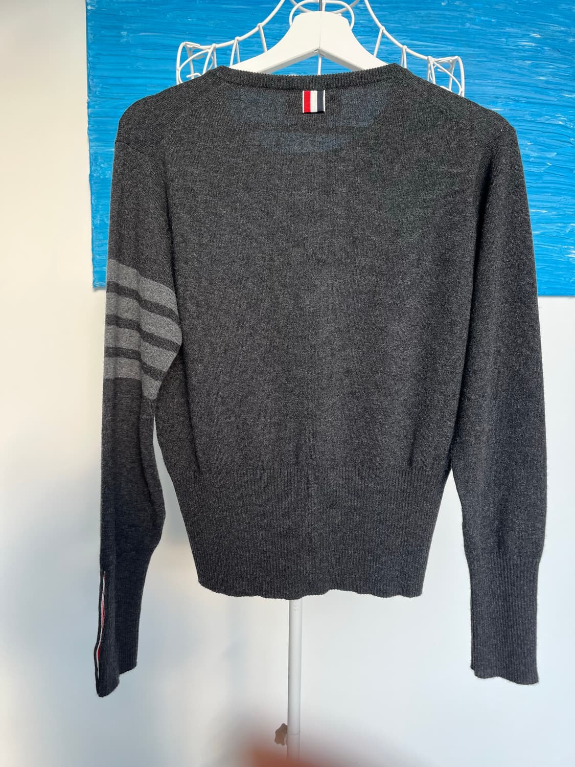 새상품) 톰브라운 캐시미어 클래식 크루넥 4-바 카디건 상품이미지6