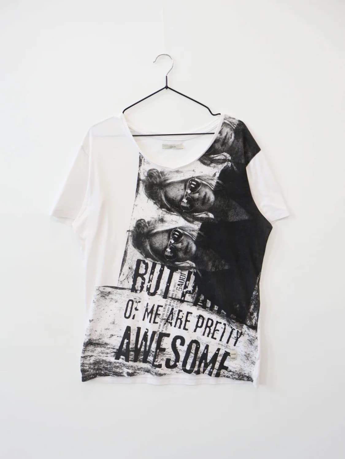 GAUDI Koala Graphic Tee White 상품이미지4