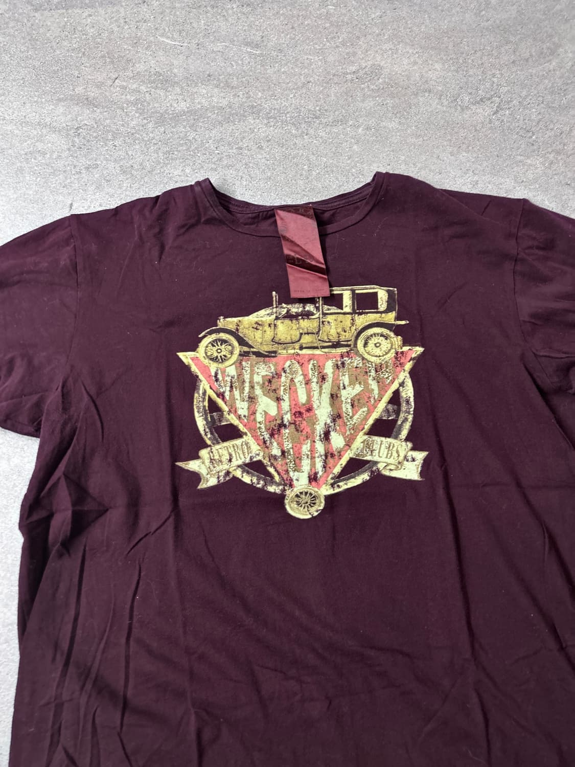Burgundy Vintage Graphic T-shirts 상품이미지5