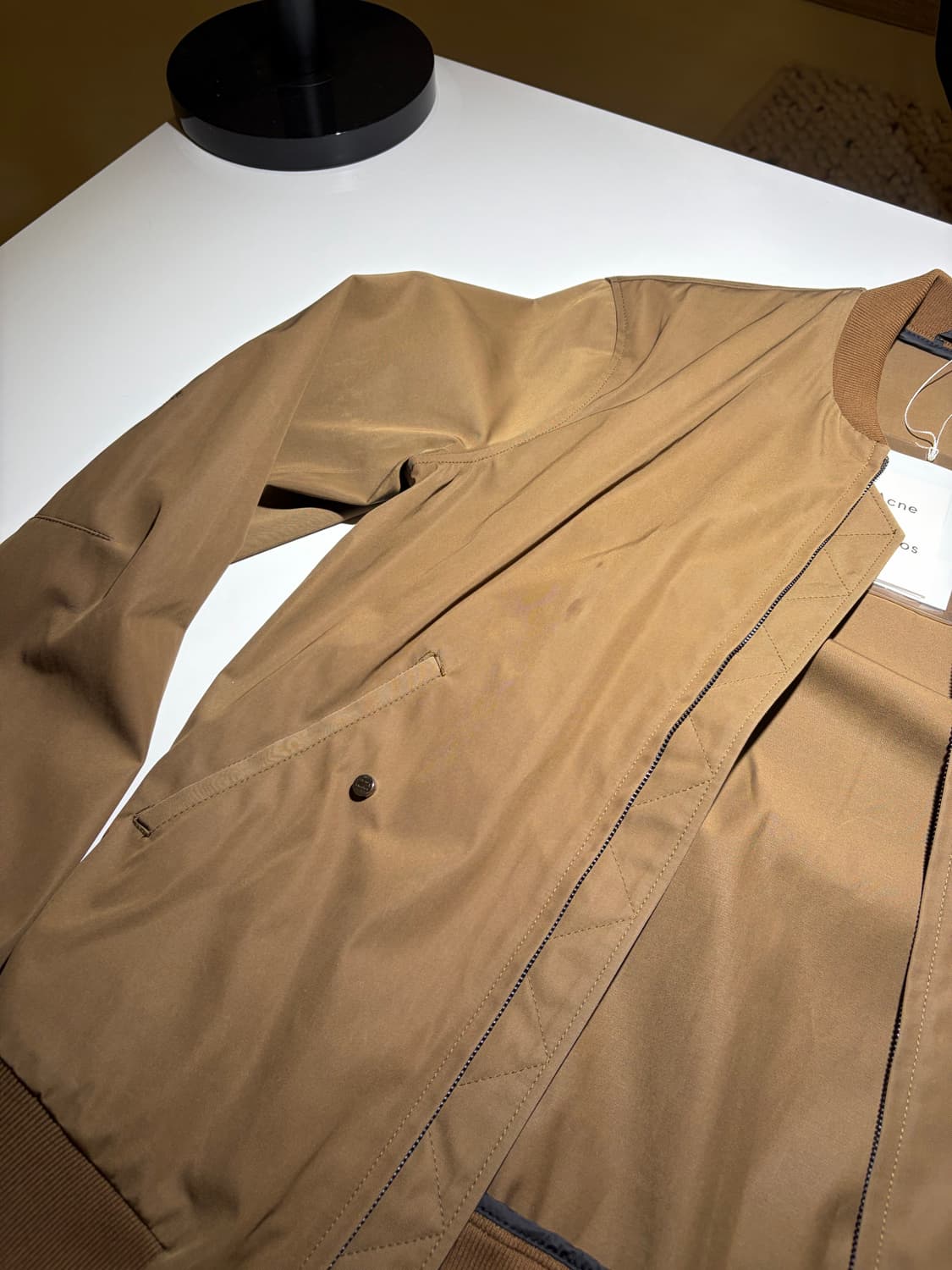 아크네 스튜디오 나일론 자켓 46사이즈 상품이미지2