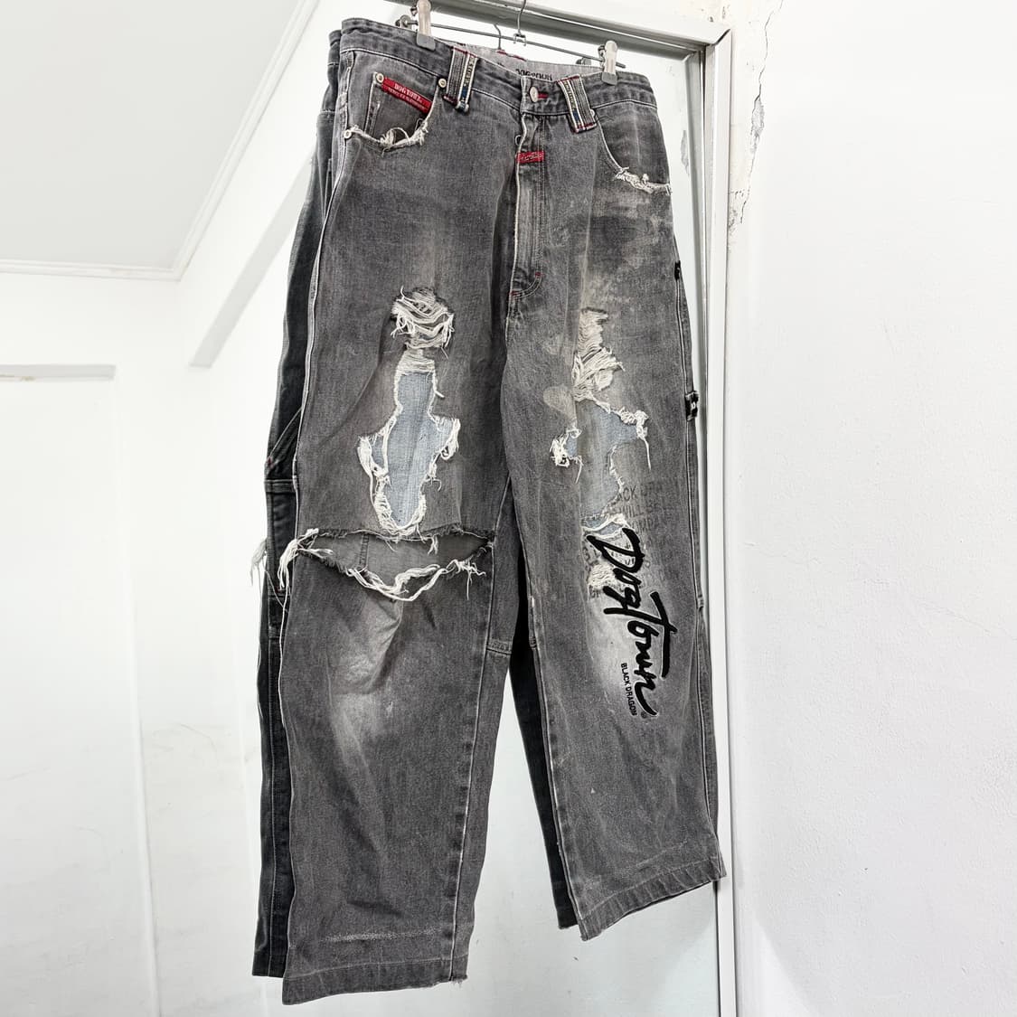 도그타운 올드스쿨 데미지 데님 팬츠 상품이미지4