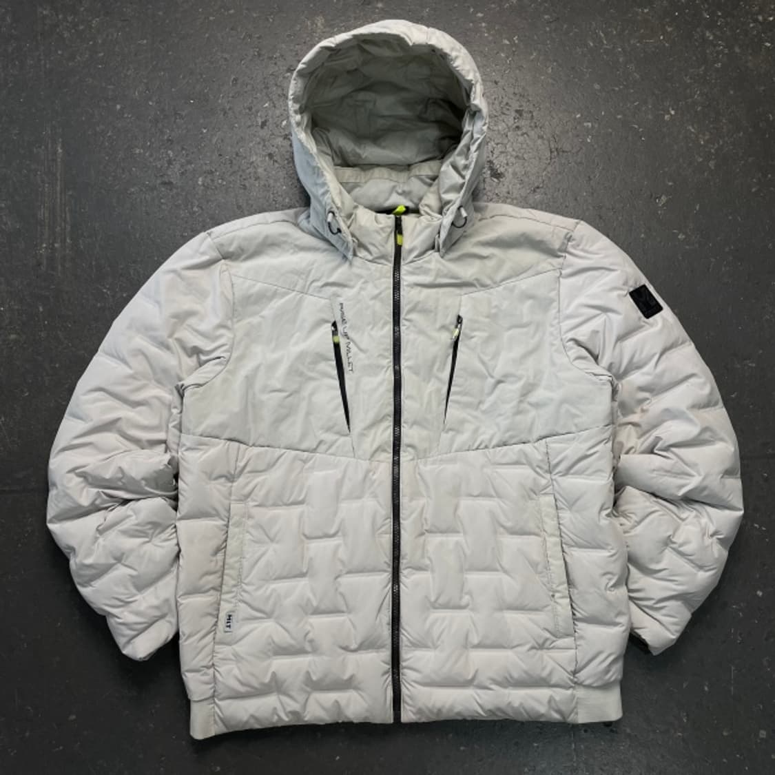 105 밀레 경량패딩  상품이미지1