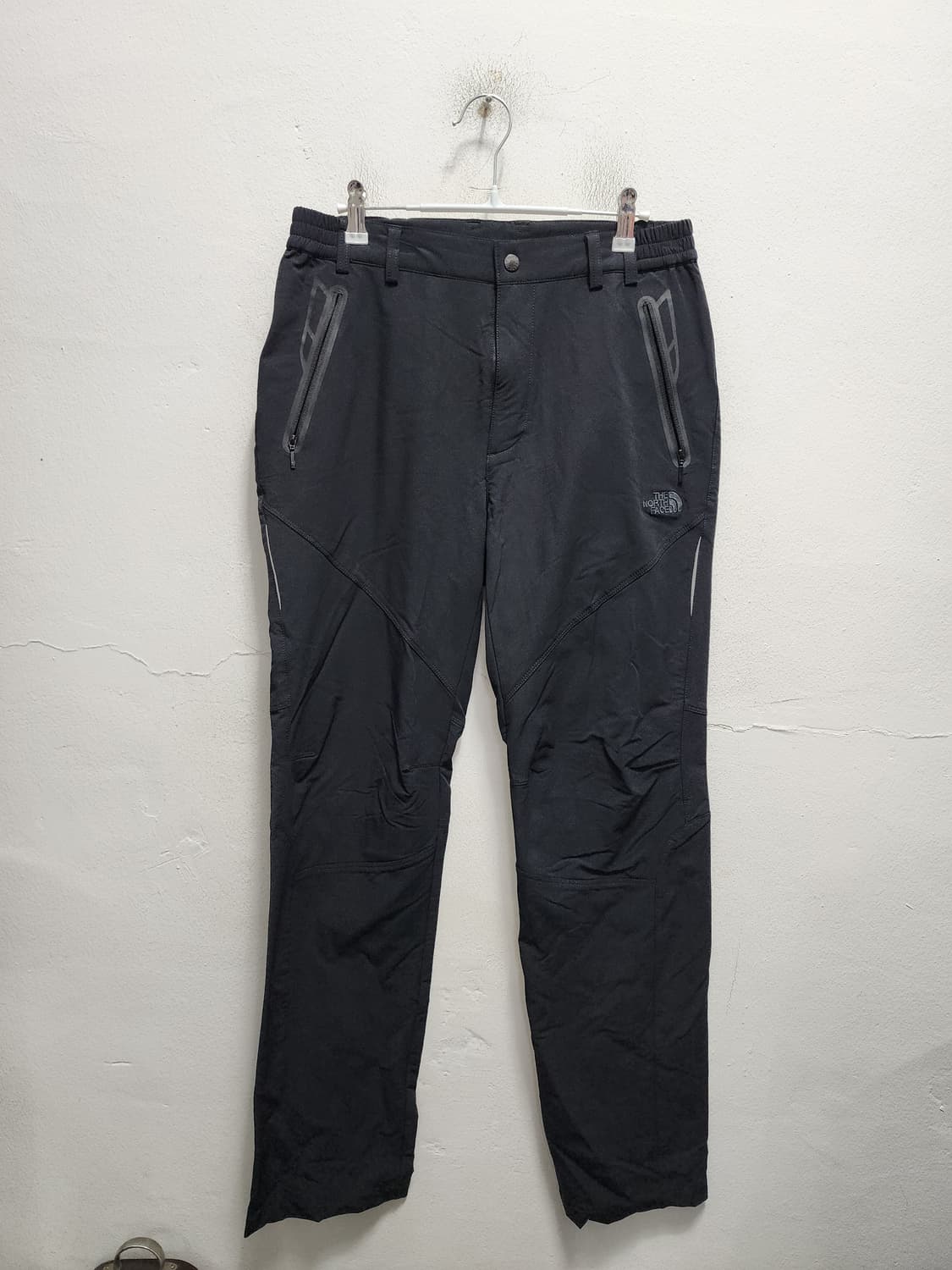 노스페이스 기능성 매트블랙 팬츠 상품이미지1