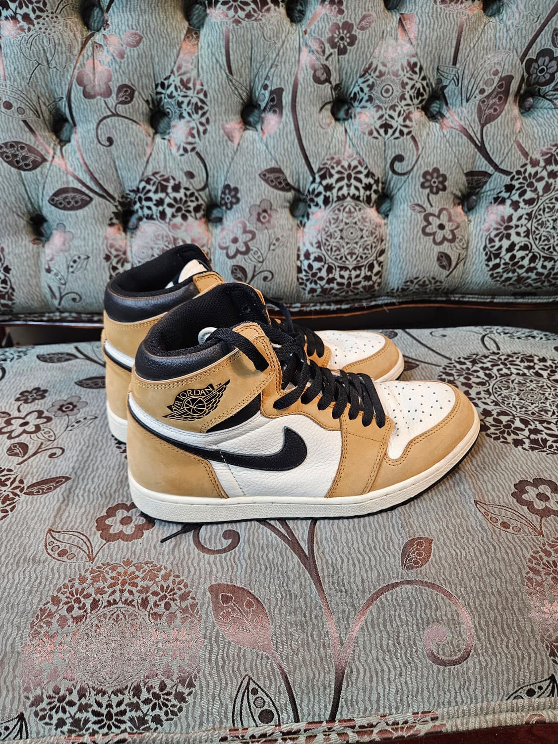 나이키 조던1 레트로 하이 OG 루키오브더이어 상품이미지1