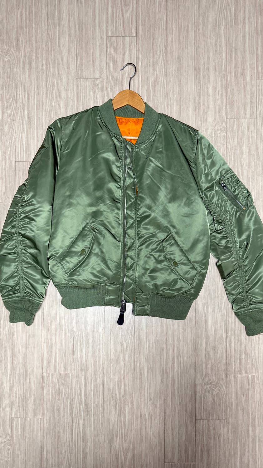 알파인더스트리 ma-1 m사이즈  상품이미지1