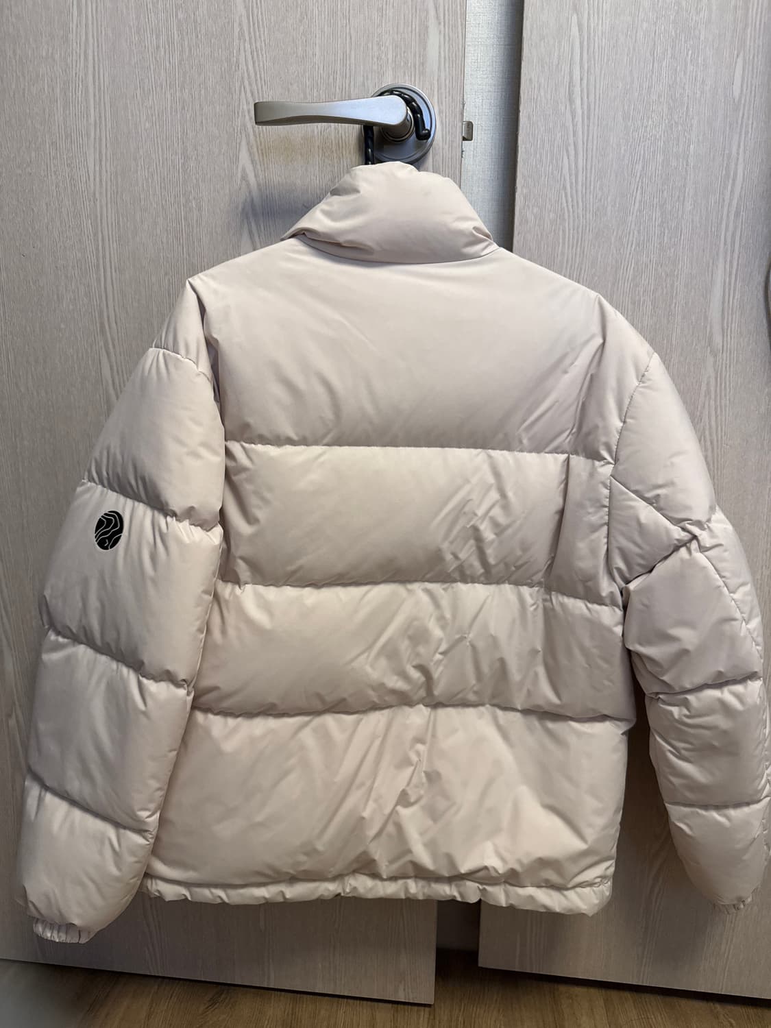 디스커버리 expedition 아이보리 패딩 상품이미지2