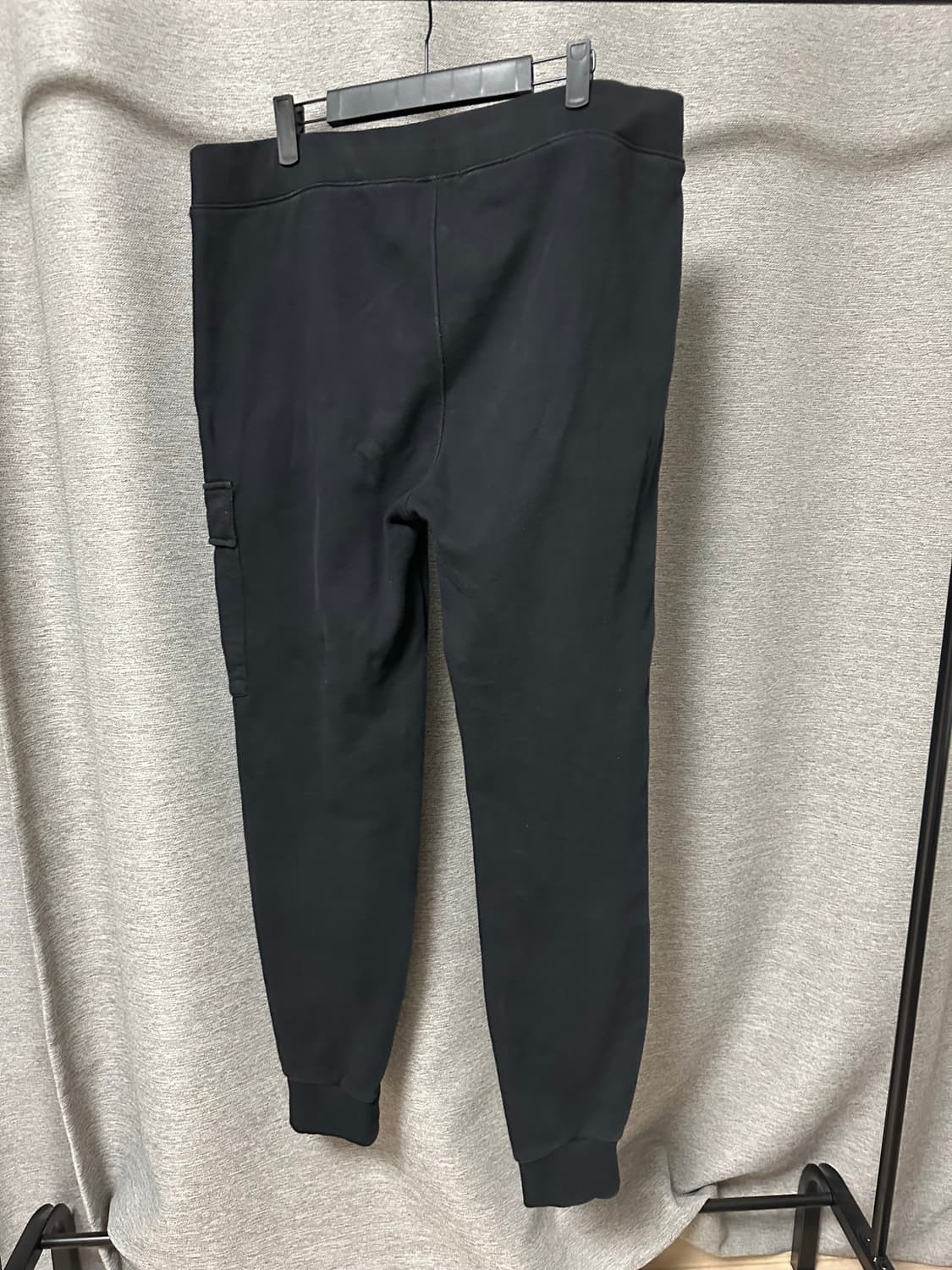 CP컴퍼니 렌즈와펜 카고 트레이닝 바지  블랙 (L) 상품이미지2