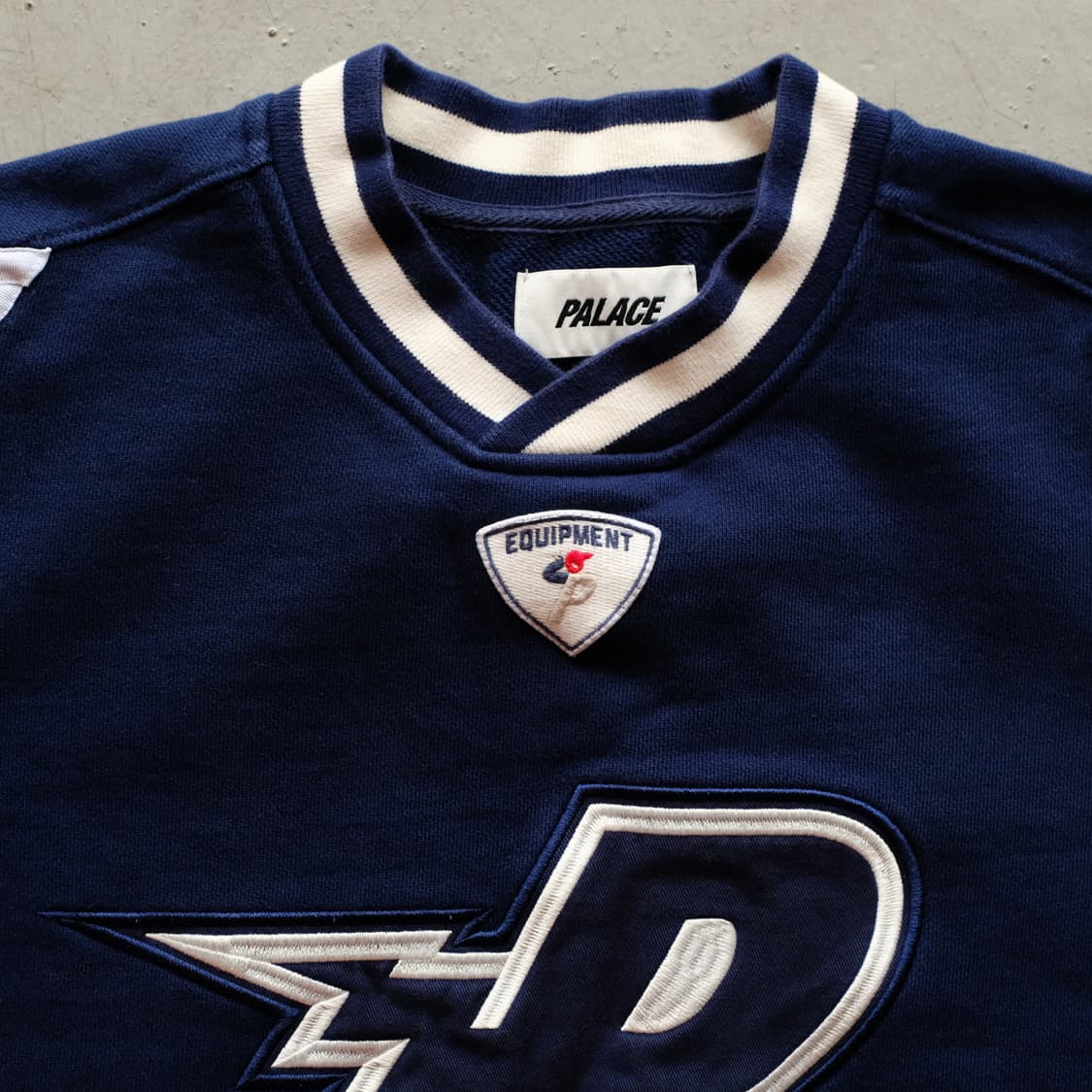 21FW Palace Bolt Crew Sweat Shirt 상품이미지4