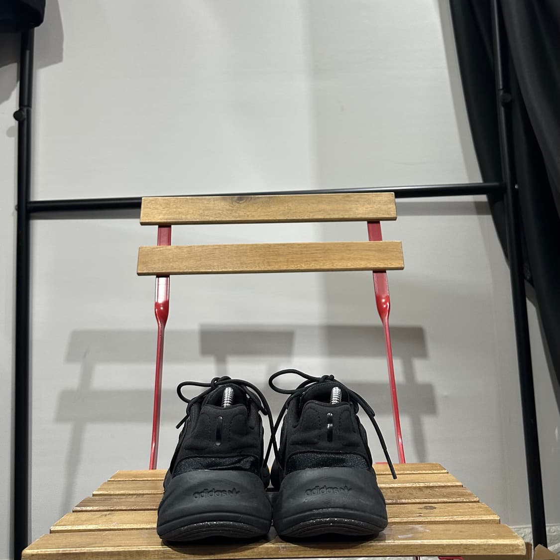 225) 아디다스 운동화 여성 여자 신발 오젤리아 코어 블랙 상품이미지4