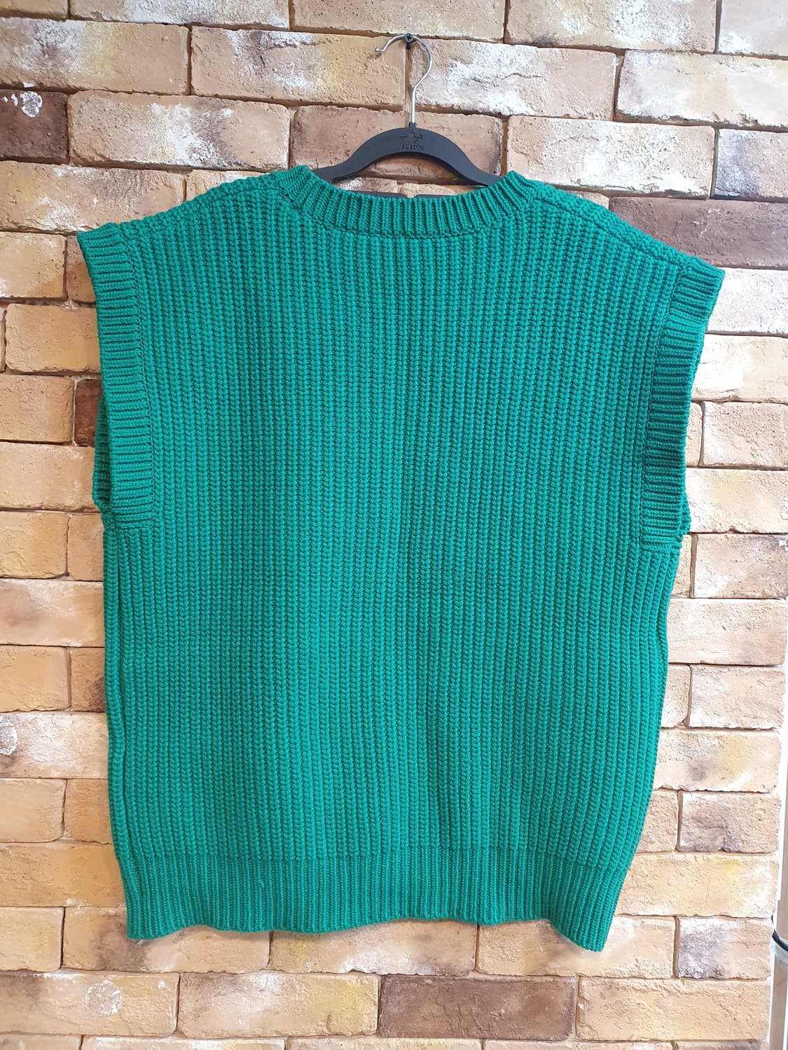 We11done 웰던 그린 니트 조끼 상품이미지2