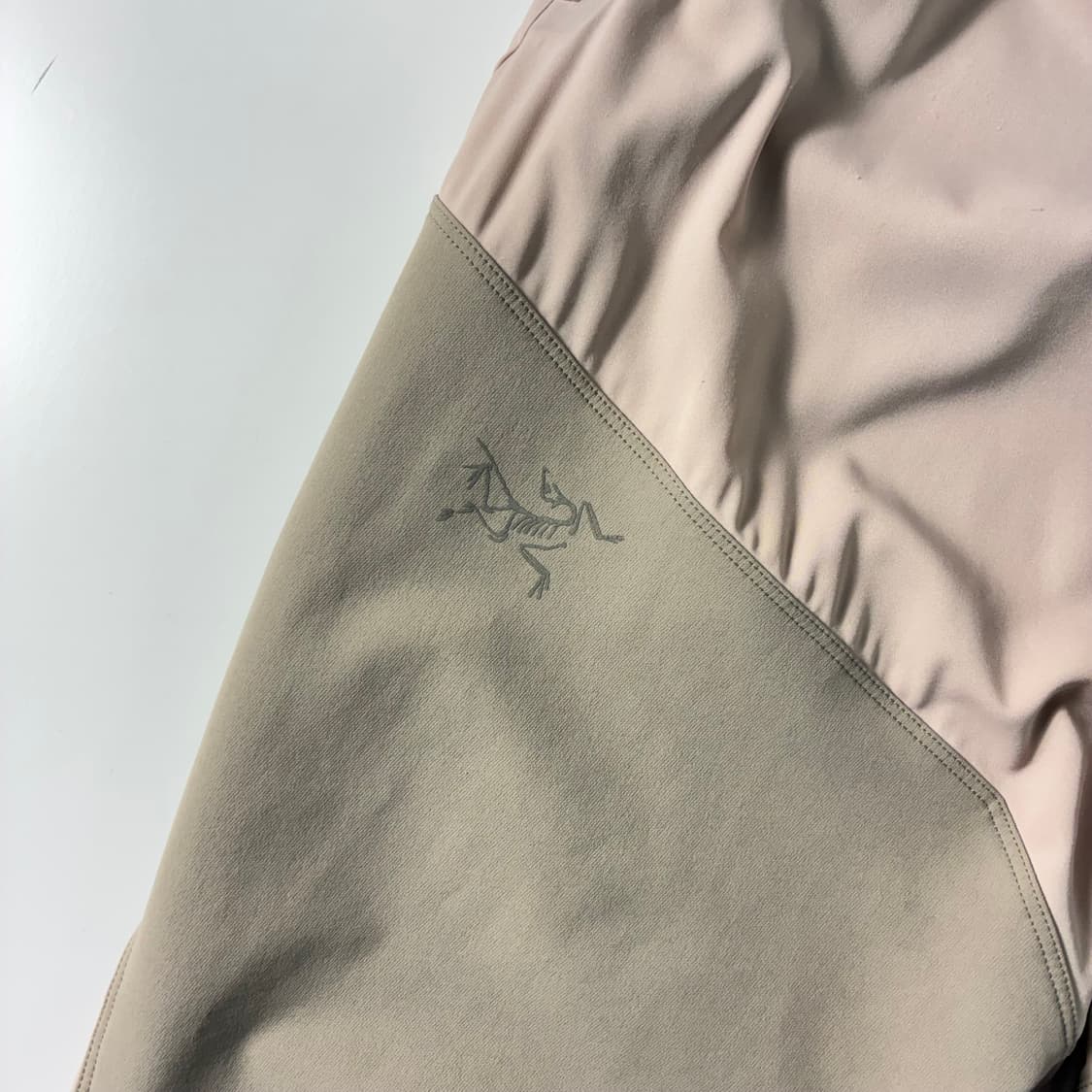 ARC'TERYX  아크테릭스 감마 락 트래킹 팬츠  상품이미지4