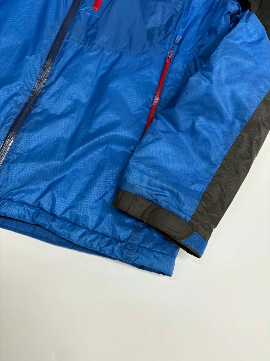 [L] 몽벨 플랫 아이언 후드 패딩 자켓 상품이미지5