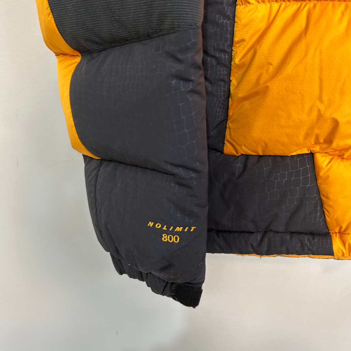 네파 남성 800필 다운 패딩 105 상품이미지2