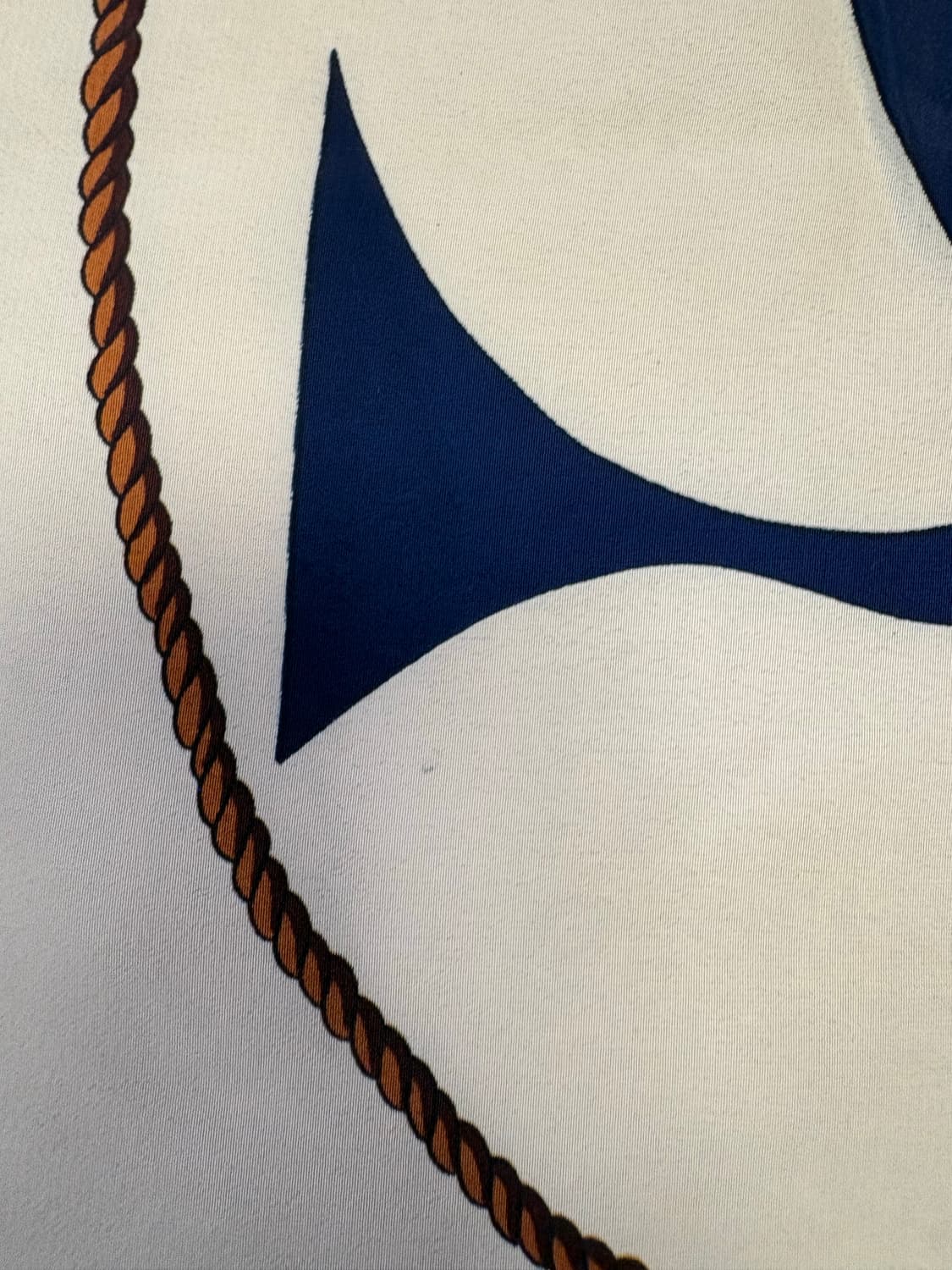 까르띠에(Cartier) 빈티지 더블C 로고 실크 스카프 상품이미지4