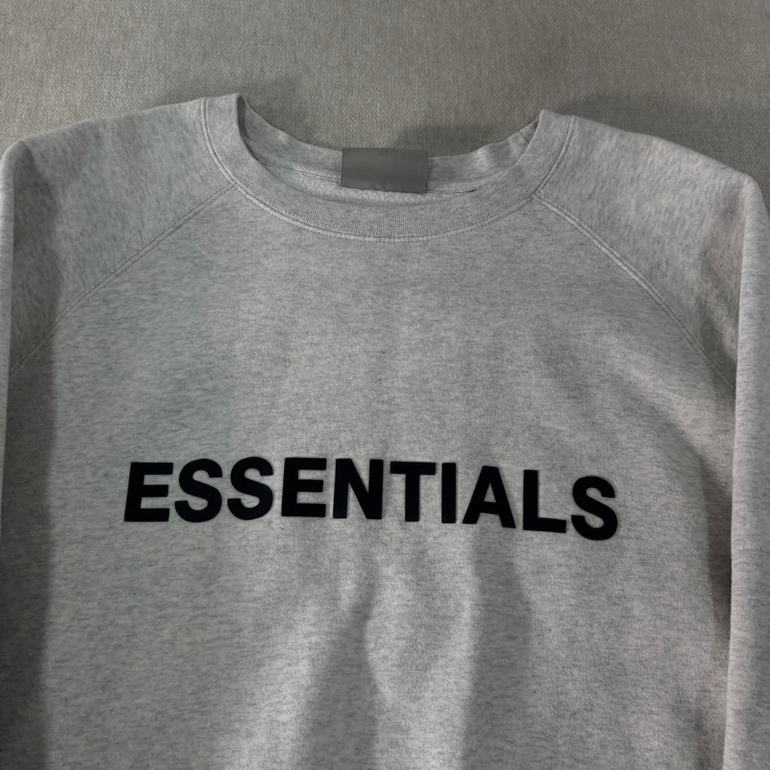 105 피오갓 에센셜 빅로고 오트밀 맨투맨 상품이미지3