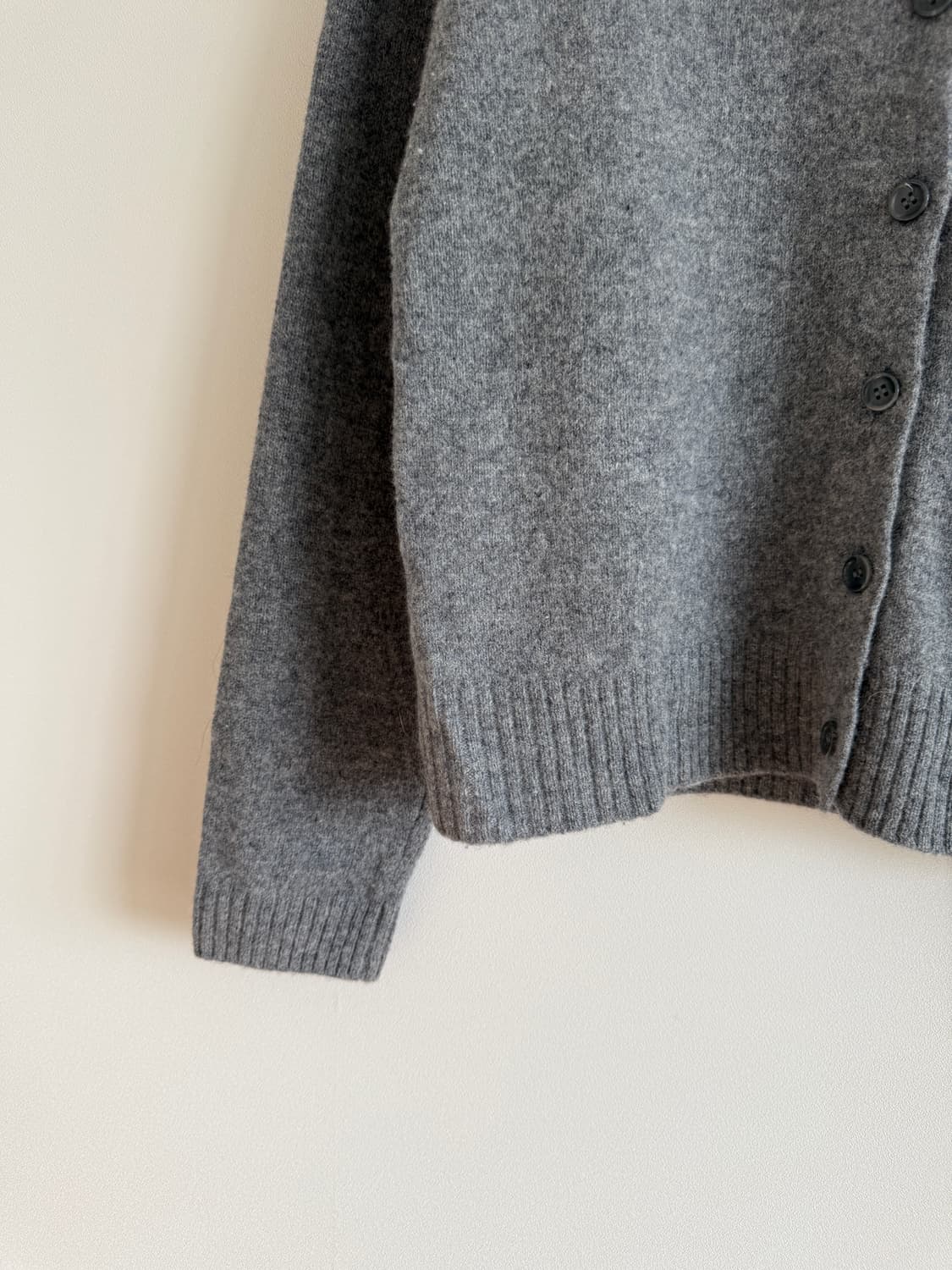 자라(ZARA) 울 가디건 상품이미지3