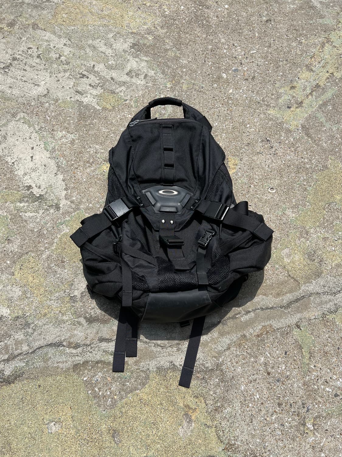 Oakley Icon 3.0 Black Backpack 상품이미지2